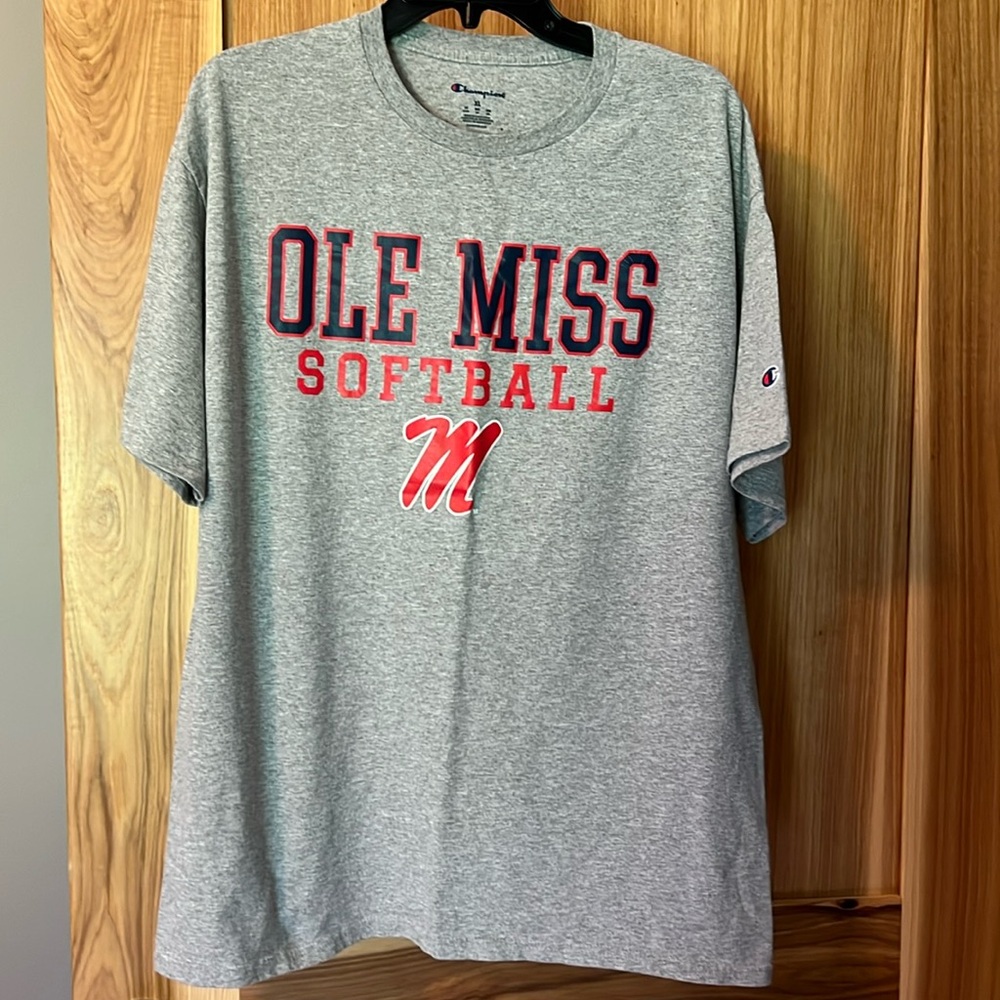 Champion Ole Miss Softball tshirt Mens XL